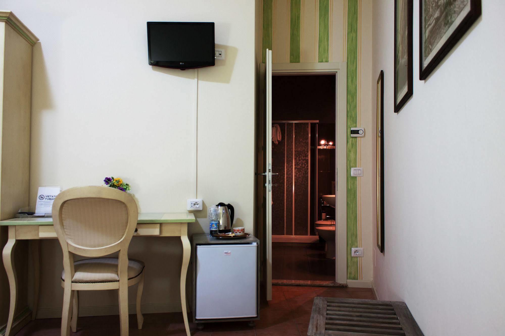 Camere Centro Storico Canelli Esterno foto